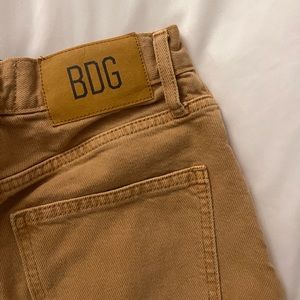 ‼️‼️SOLD ‼️‼️ BDG MOM JEANS BURNT ORANGE